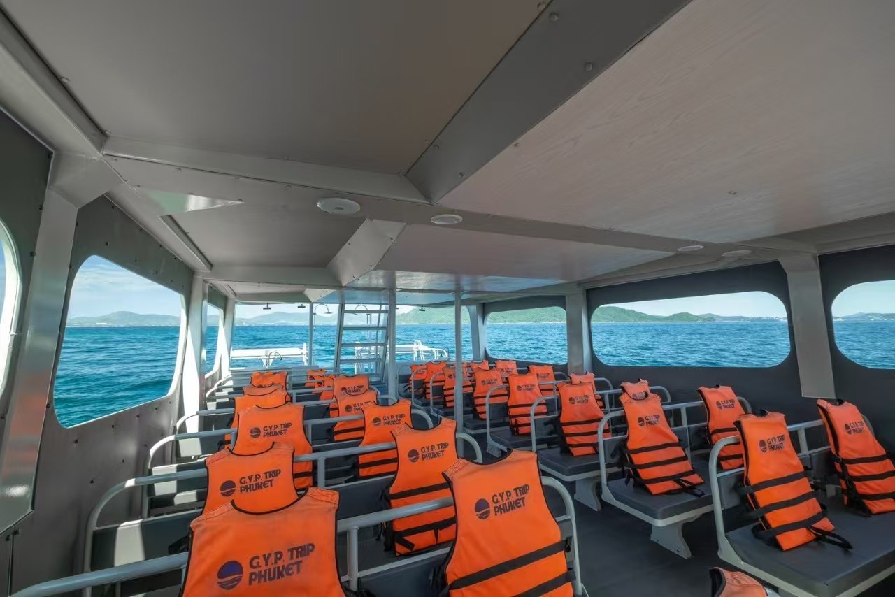 Day Trip Racha Island + Coral Island By Catamaran (Blue Whale 蓝鲸号)