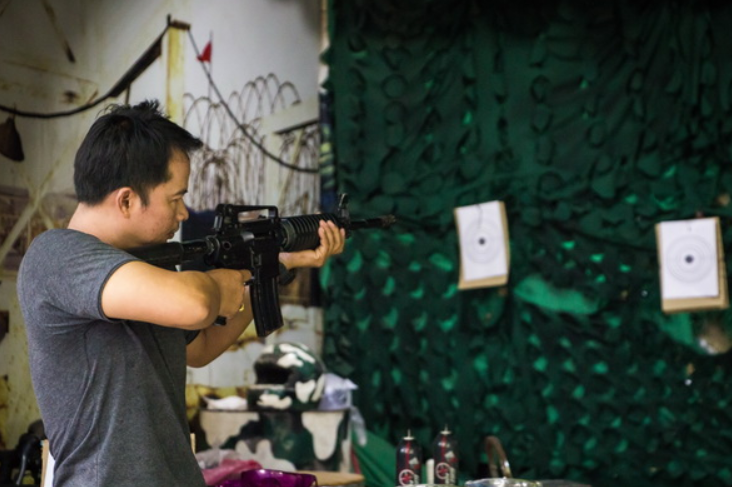 Chang Puak Camp Damnoen Saduak (Real Gun Shooting)