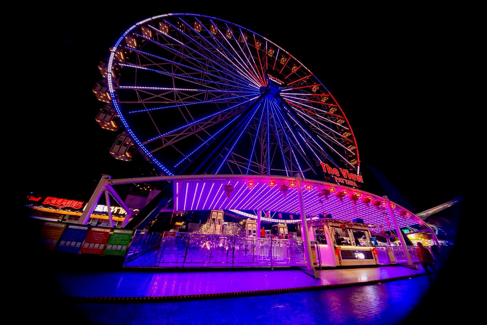 The View Ferris Wheel Pattaya