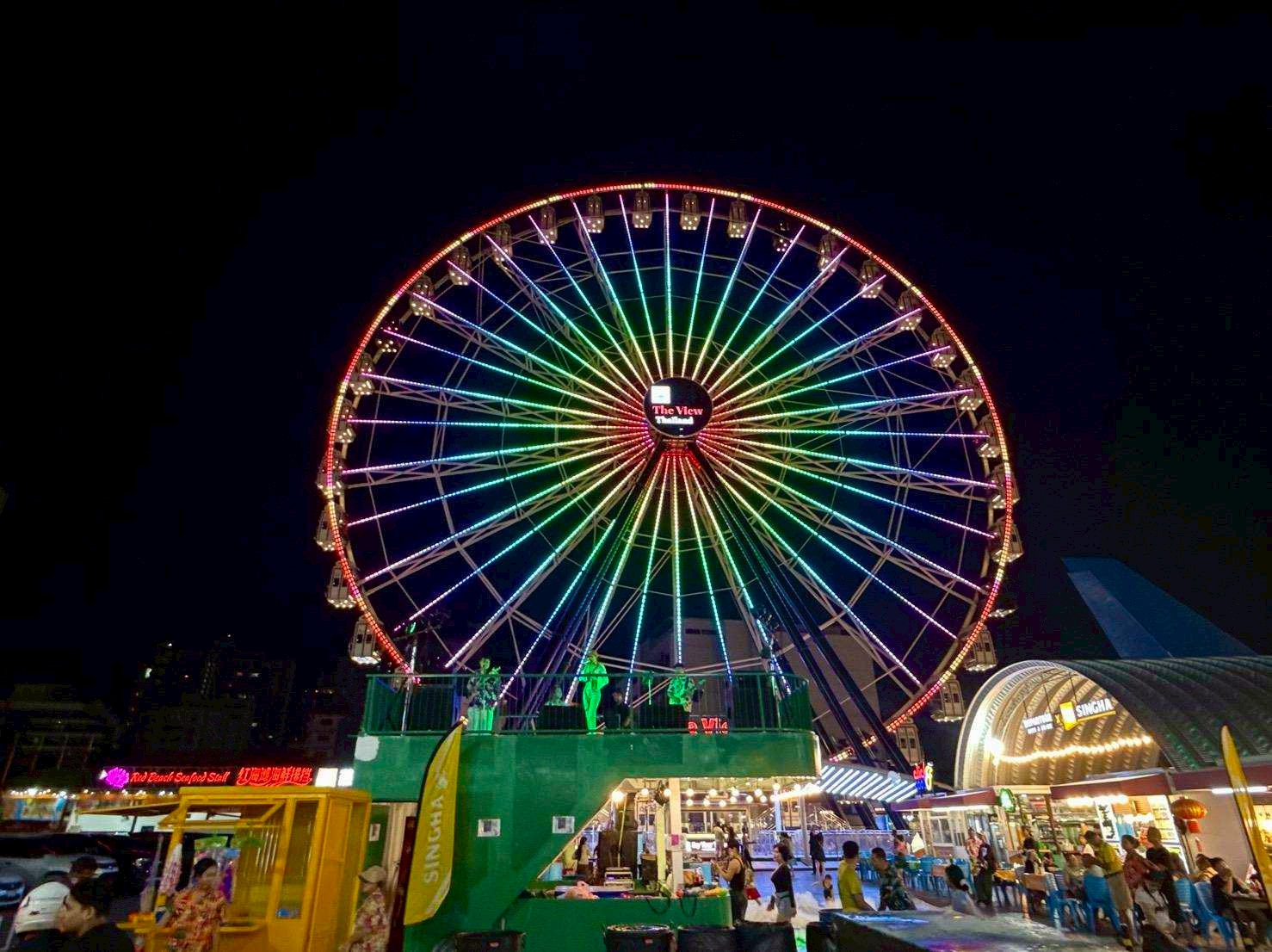 The View Ferris Wheel Pattaya