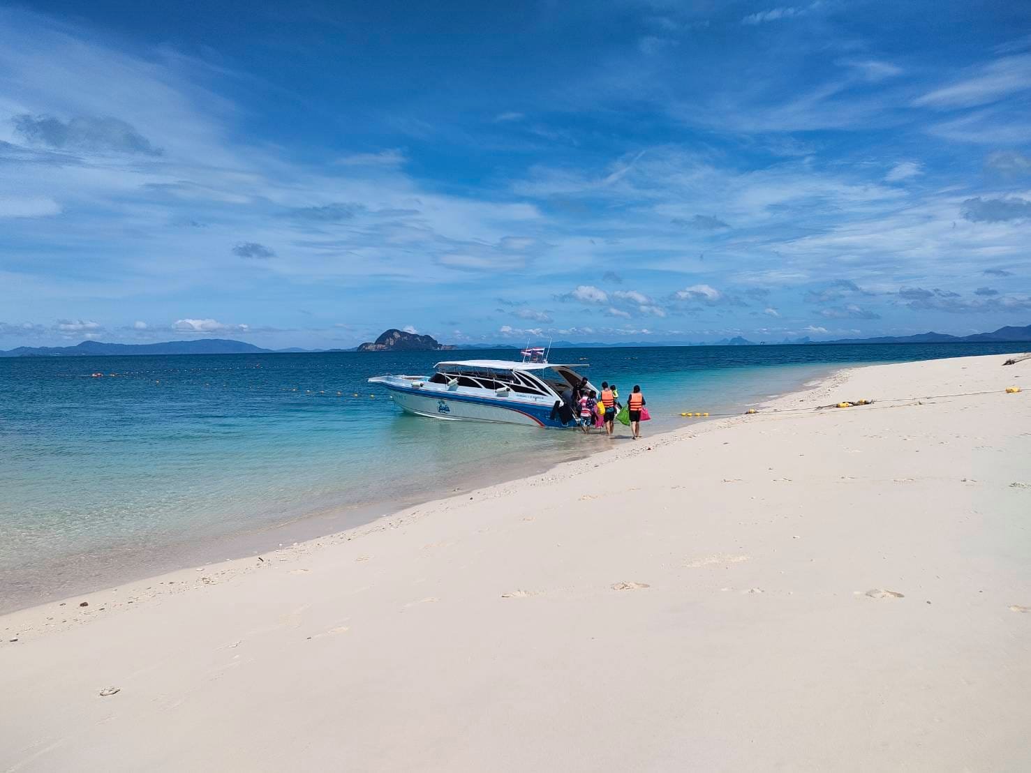 Koh Khai Islands Speedboat Tour Include Transfer