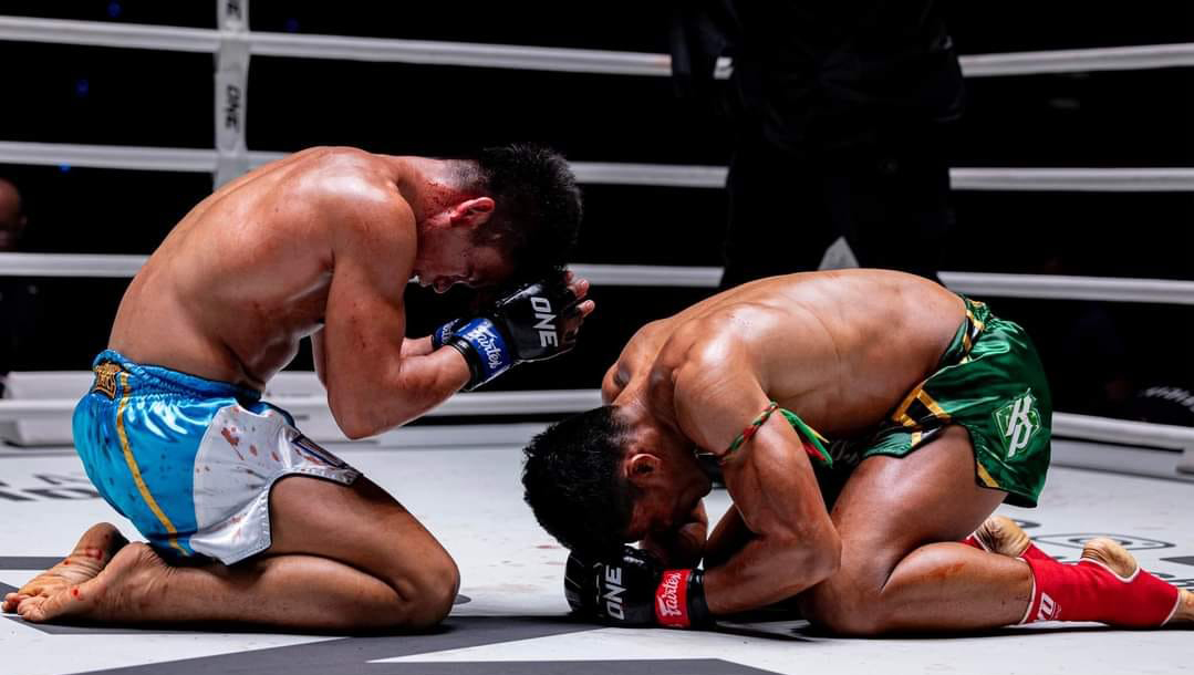 One Lumpinee Muay Thai One Championship Friday Night