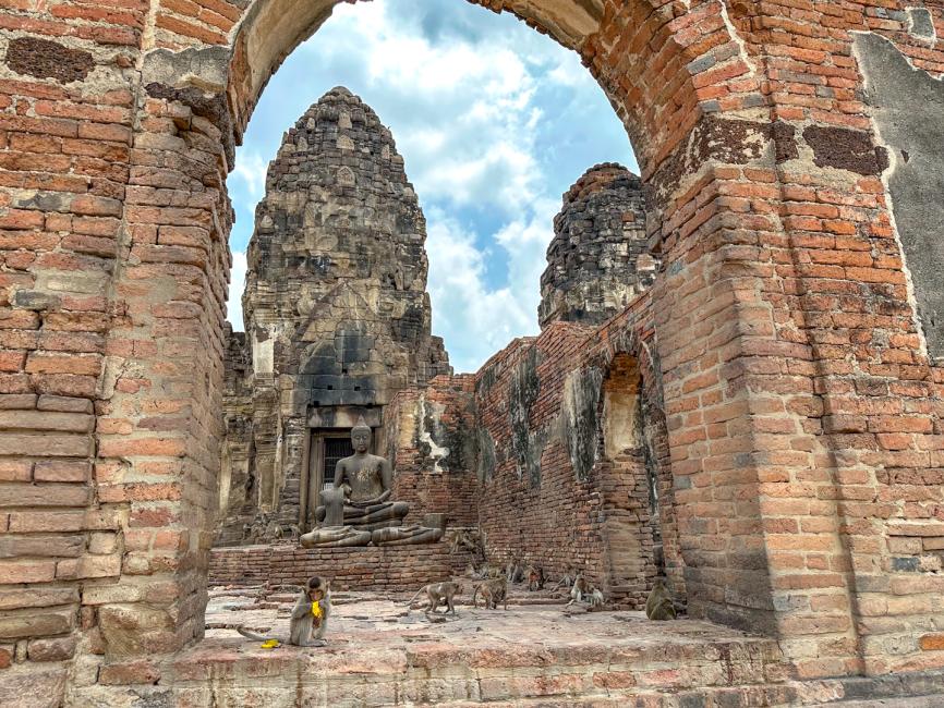 Unseen Lopburi: The Land of Monkey