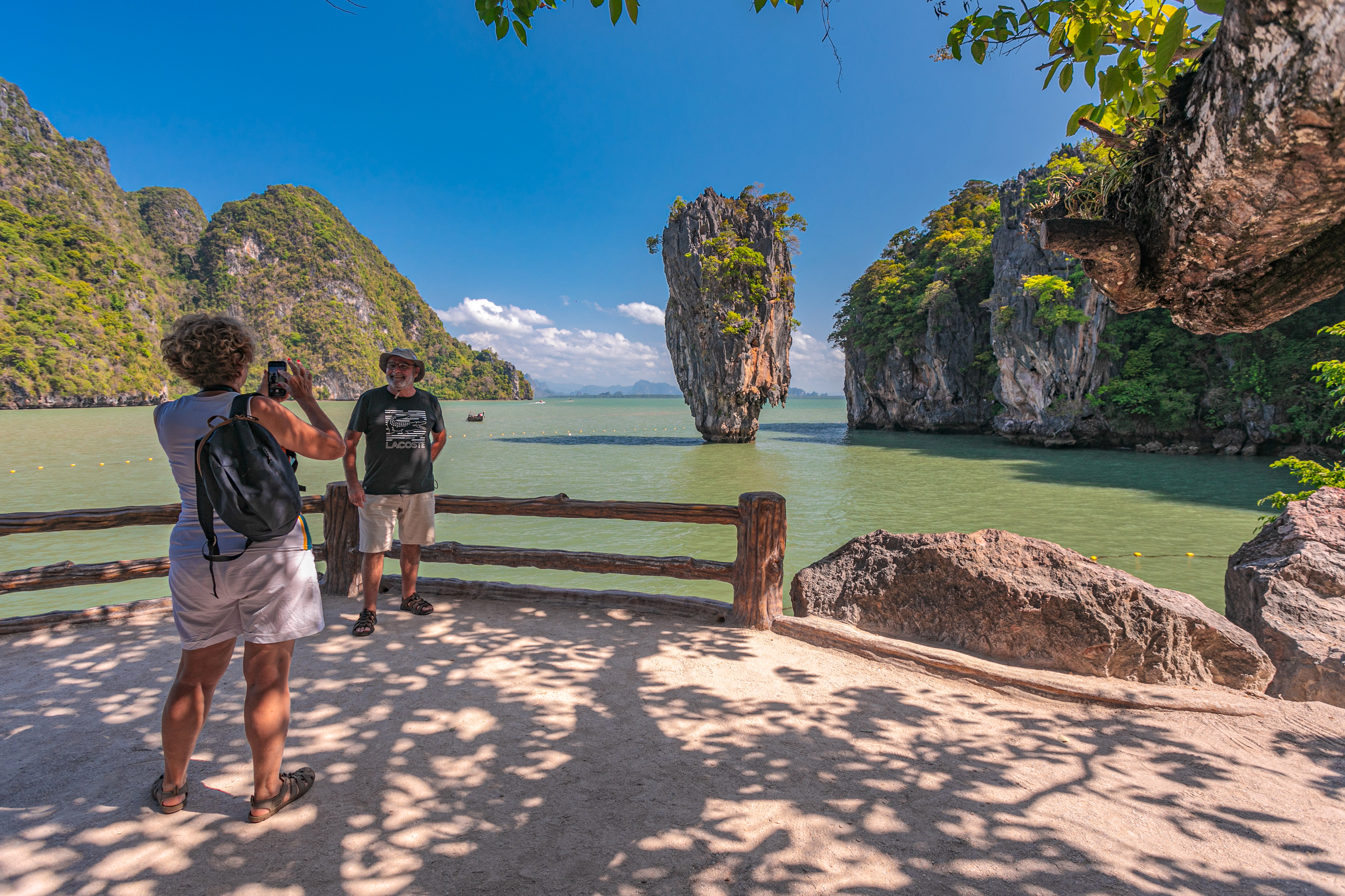 [JOIN TOUR] From Phuket: Day Trip James Bond – Naka Island – Canoe