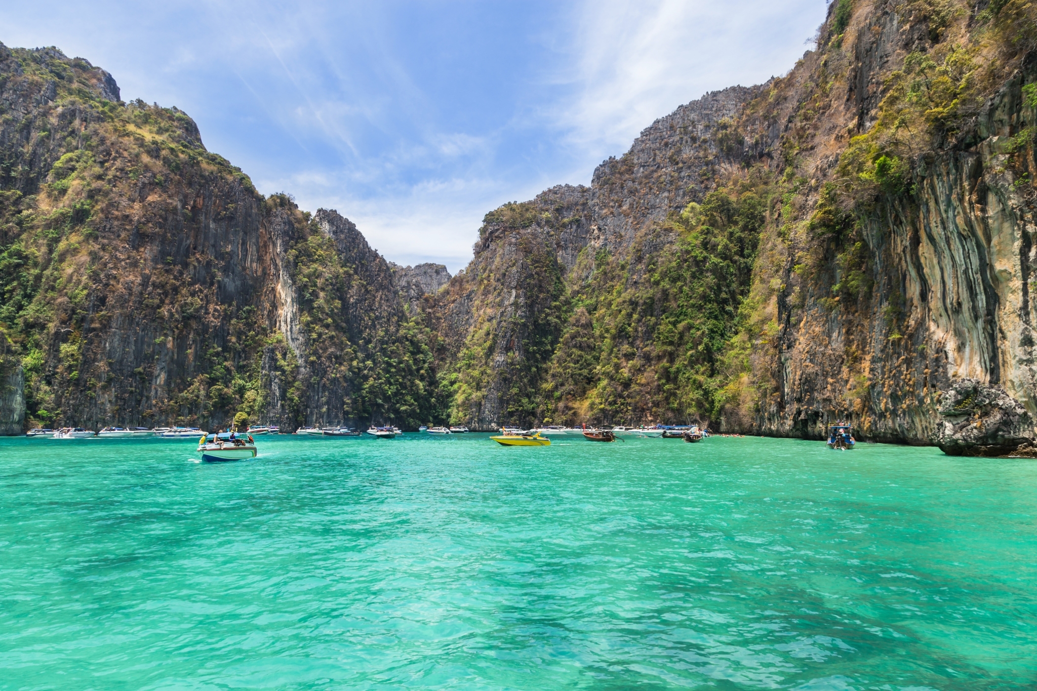 Join Tour Maithon Island, Phi Phi Island, Maya Beach and Khai Island by Speedboat or Speed Catamaran