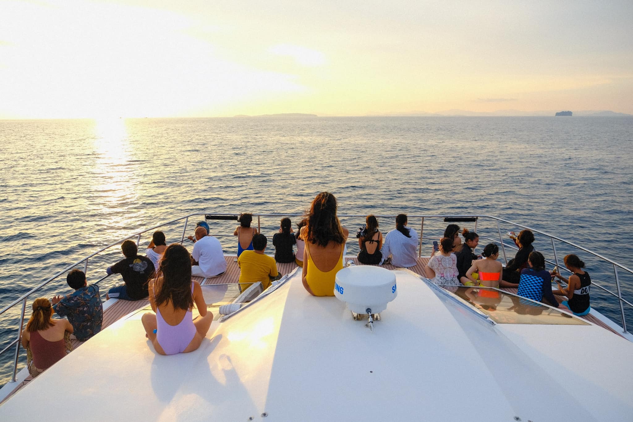 Phi Phi Island, Bamboo Island and Sunset Maiton Island by Seanery Speed Catamaran
