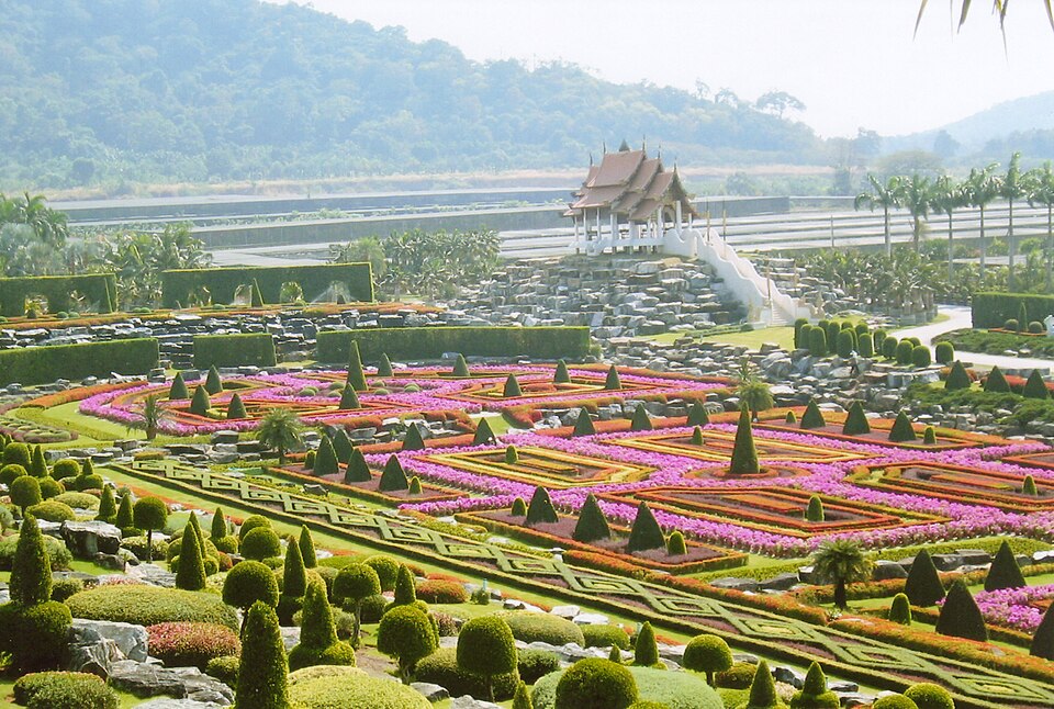 Nong Nooch Tropical Garden Pattaya [Foreigner]