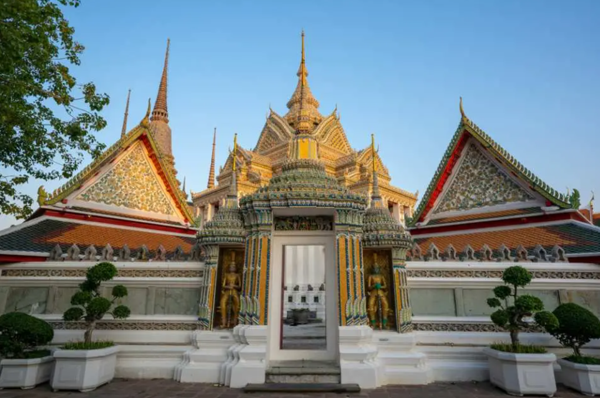 [DAY TOUR] Bangkok Riverside Must-Visit Attractions Half-Day Tour
