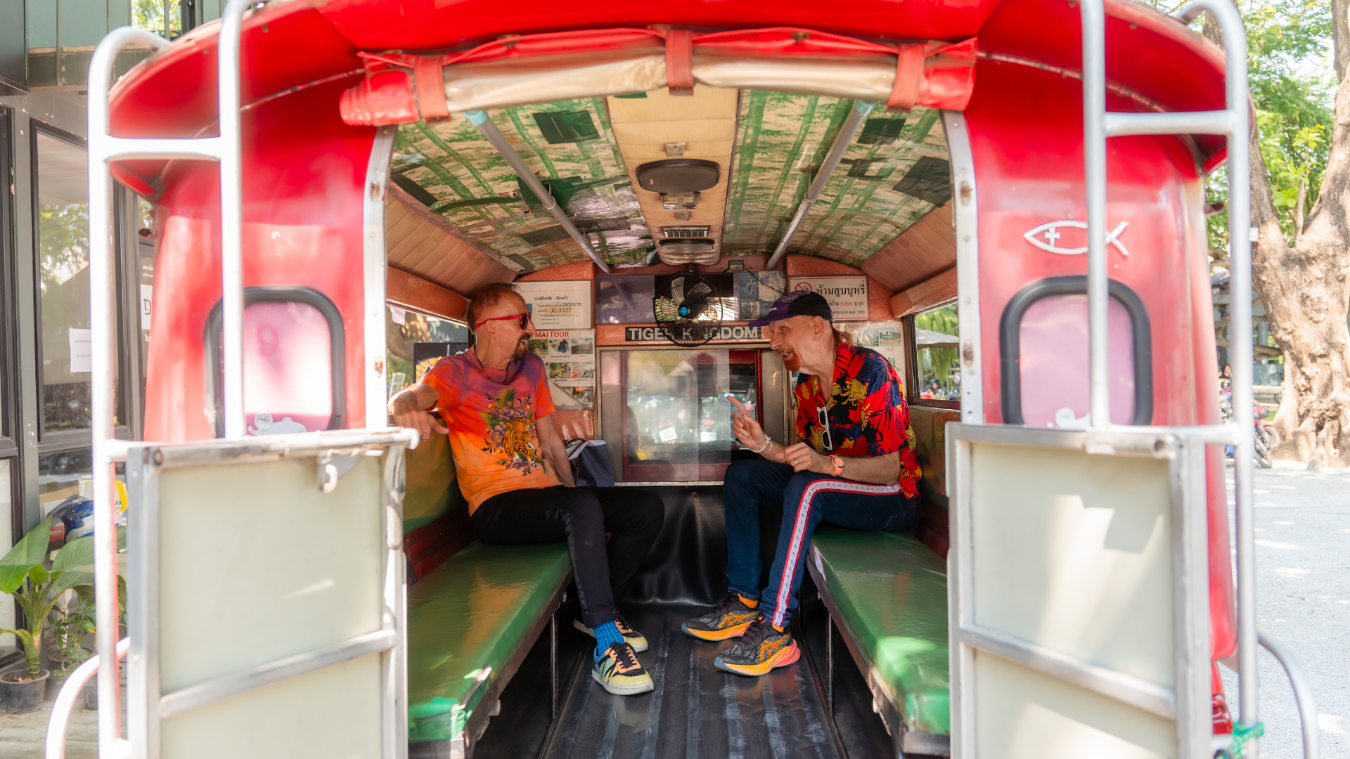Chiang Mai Songtaew Trio Express (shuttle services without guide)