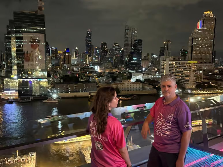 Bangkok: White Orchid Chao Phraya Dinner Cruise free Beer