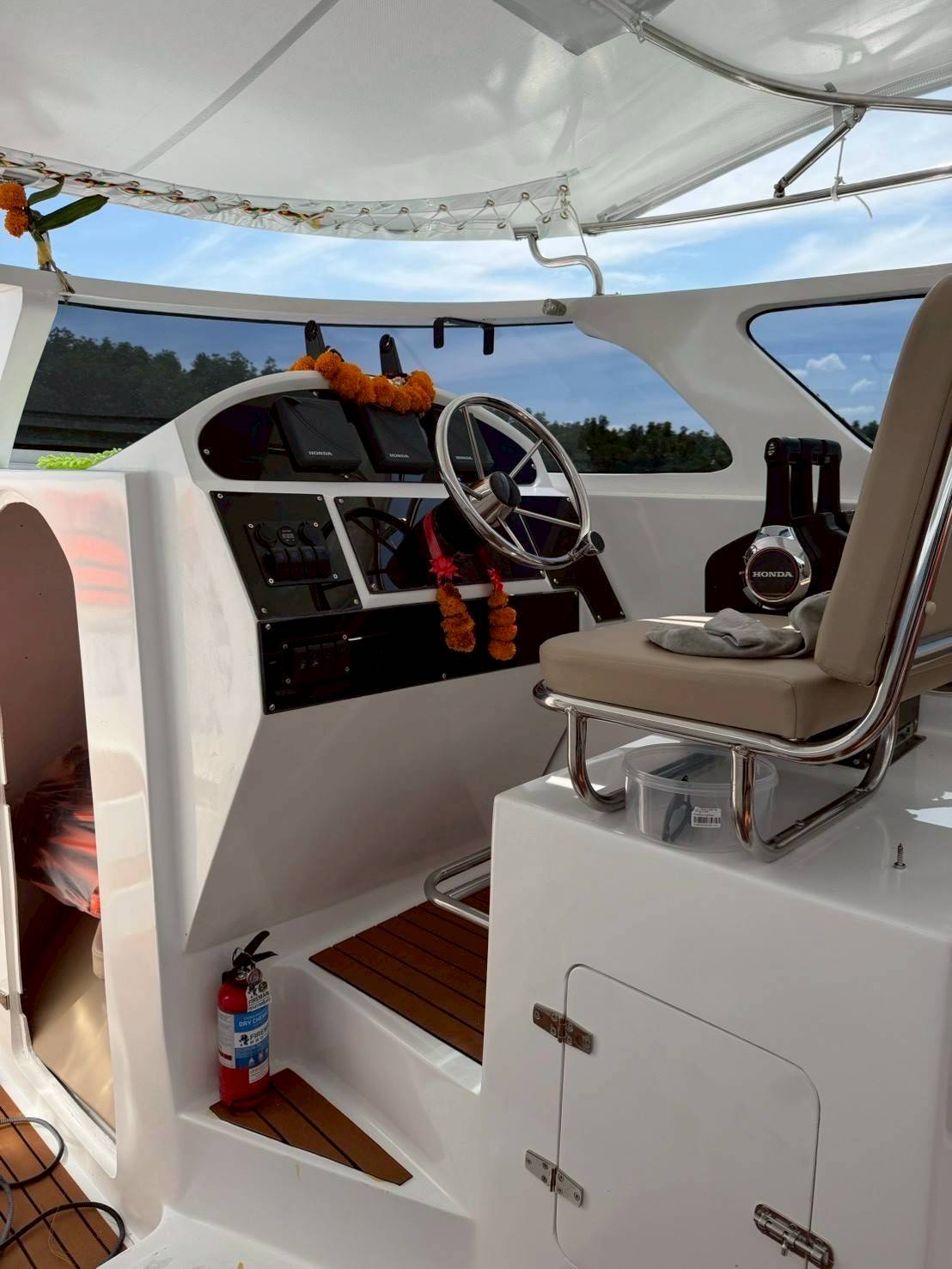 Join Tour Phi Phi Island + Khai Island by Speedboat (Departure at 09:45 AM)(合金快艇)
