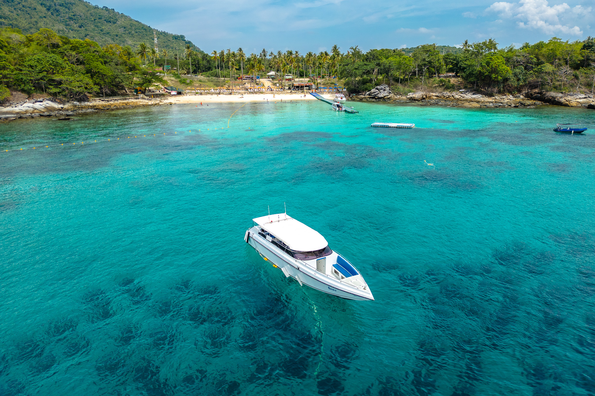 Day Trip Racha Island + Coral Island By Speedboat （皇帝岛+珊瑚岛一日游 - 白金、合金快艇）
